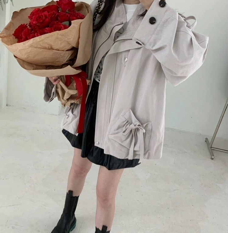 바이씨니 제작 리본셔링야상 연그레이 새상품 팝니다 이미지