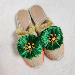 새상품/SJYP 에스빠듀 뮬240