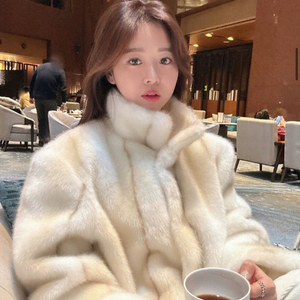 바이씨니 제작 력셔리퍼 아이 새상품 팝니다 이미지