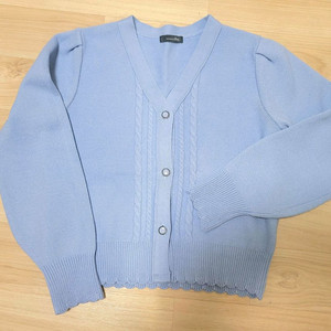 로엠 봄 브이넥 가디건 2종 하늘색 베이지색