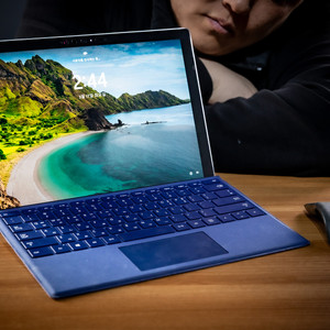 Microsoft 서피스 프로 7 i5 8GB 128GB + 타입커버 + 아크마우스 + 서피스펜 포함