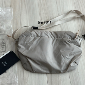 아크테릭스 헬리아드 크로스바디백 RUNE컬러 (새상품)