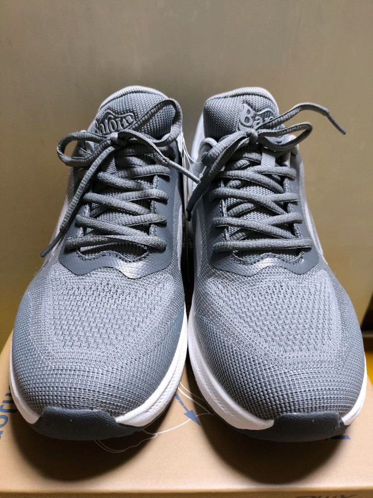 (새상품)270 런닝화 신고 벗기 편한 특허 운동화--5