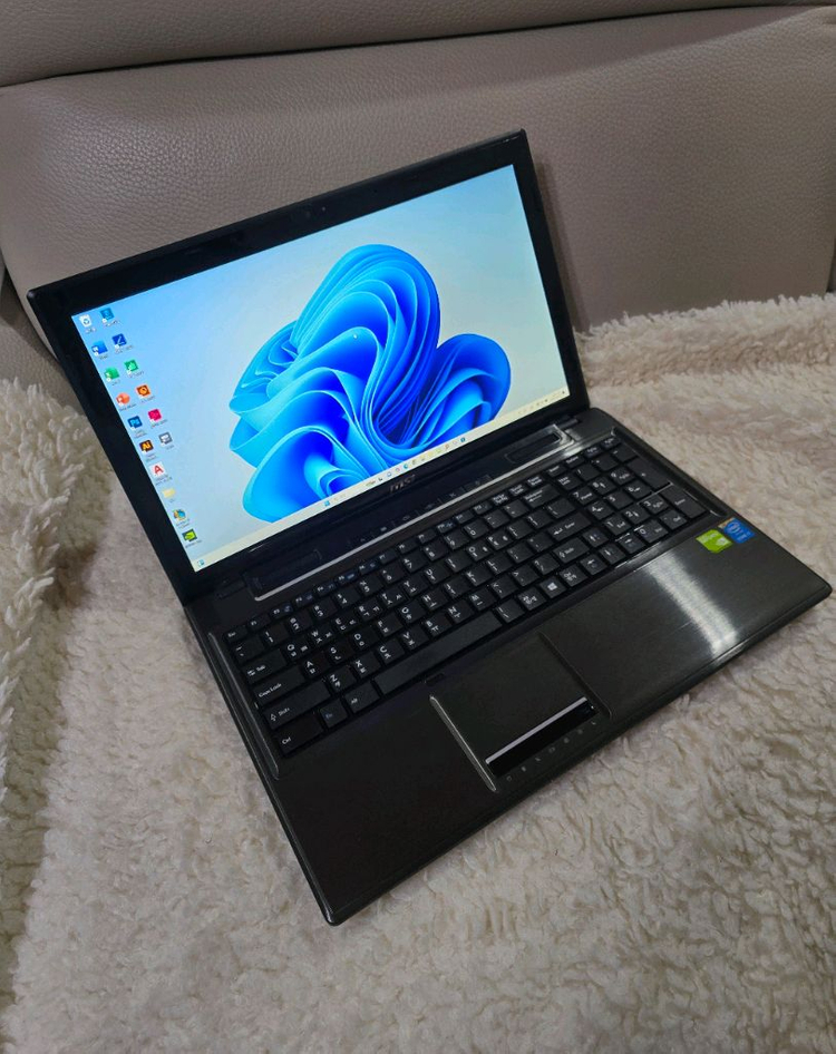 15인치 i7 고성능 사무/게임용 노트북(램16GB,756GB,새배터리)--3