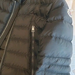 몽클레어 남성아미오 이미지