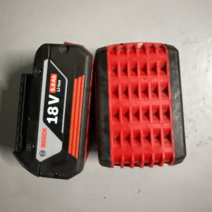 보쉬 18V 5.0ah 배터리 2개 이미지