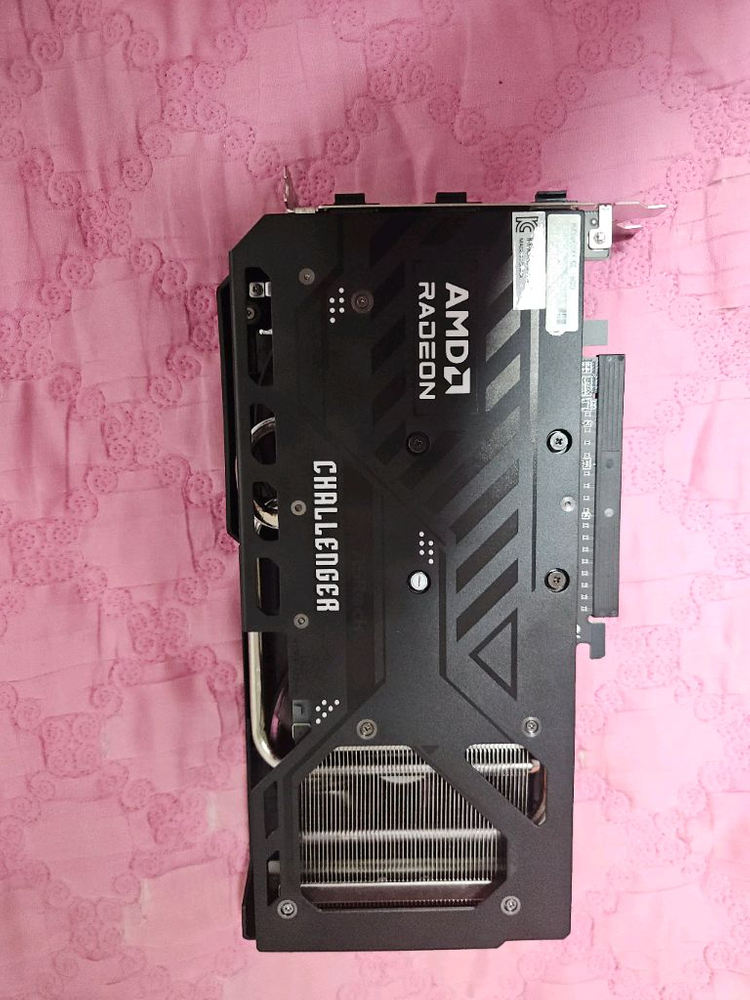 [ASRock] 라데온 RX 9060 XT CHALLENGER OC D6 16GB 대원씨티에스 이미지