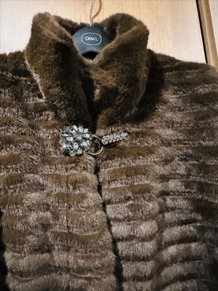 페이크퍼 밍크 롱코트--3