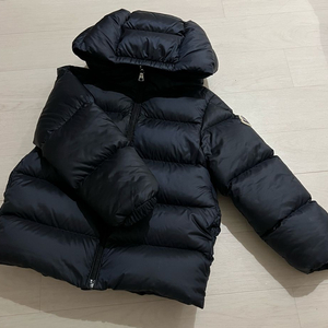 몽클레어 키즈 패딩 이미지