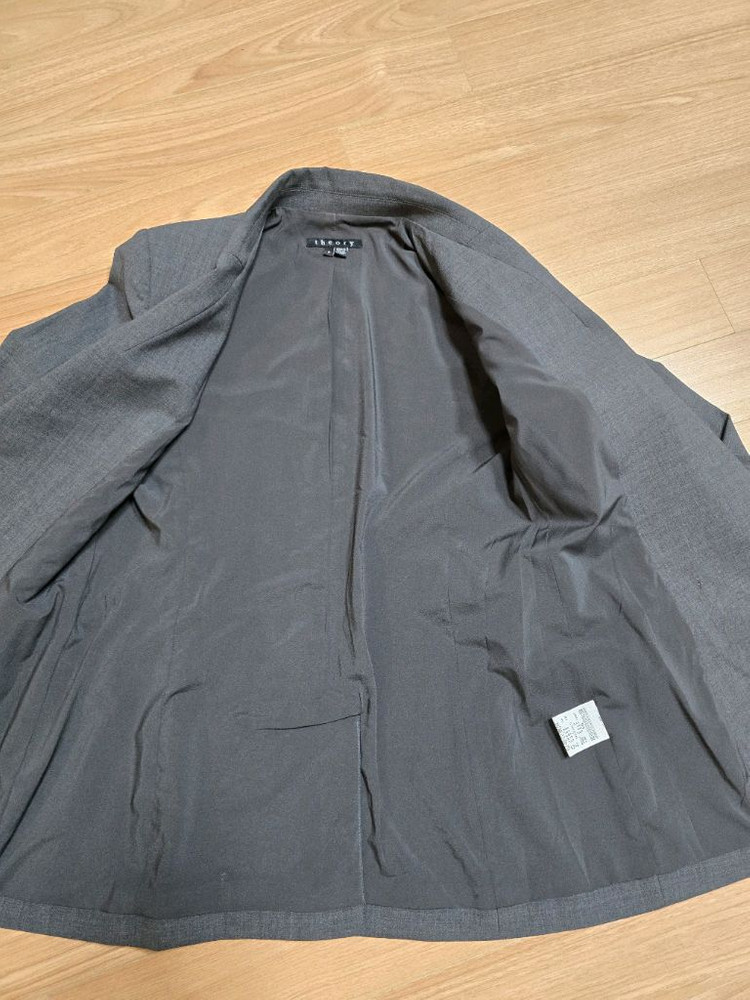 띠어리 여성자켓--3