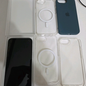 아이폰16e 256 화이트 베터리100