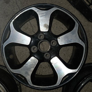 레이 15인치휠 중고 4개 이미지