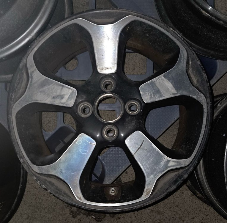 레이 15인치휠 중고 4개 이미지