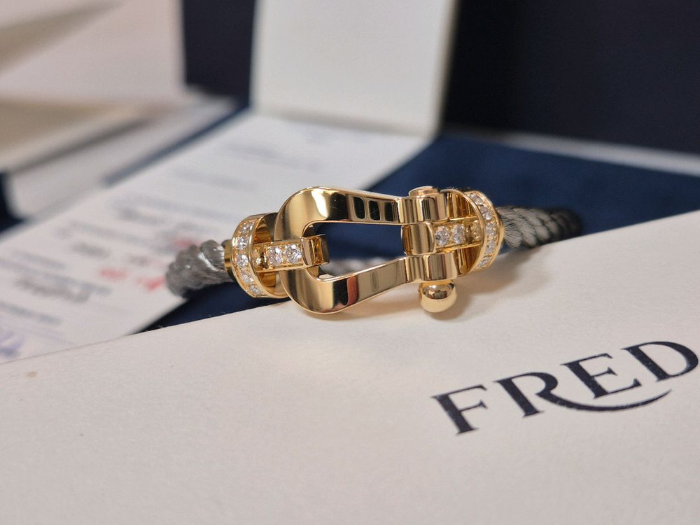 프레드 포스텐 팔찌 라지용 옐로우골드 하프다이아(민트급) 이미지