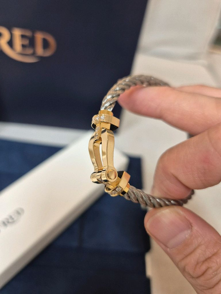 프레드 포스텐 팔찌 라지용 옐로우골드 하프다이아(민트급) 이미지