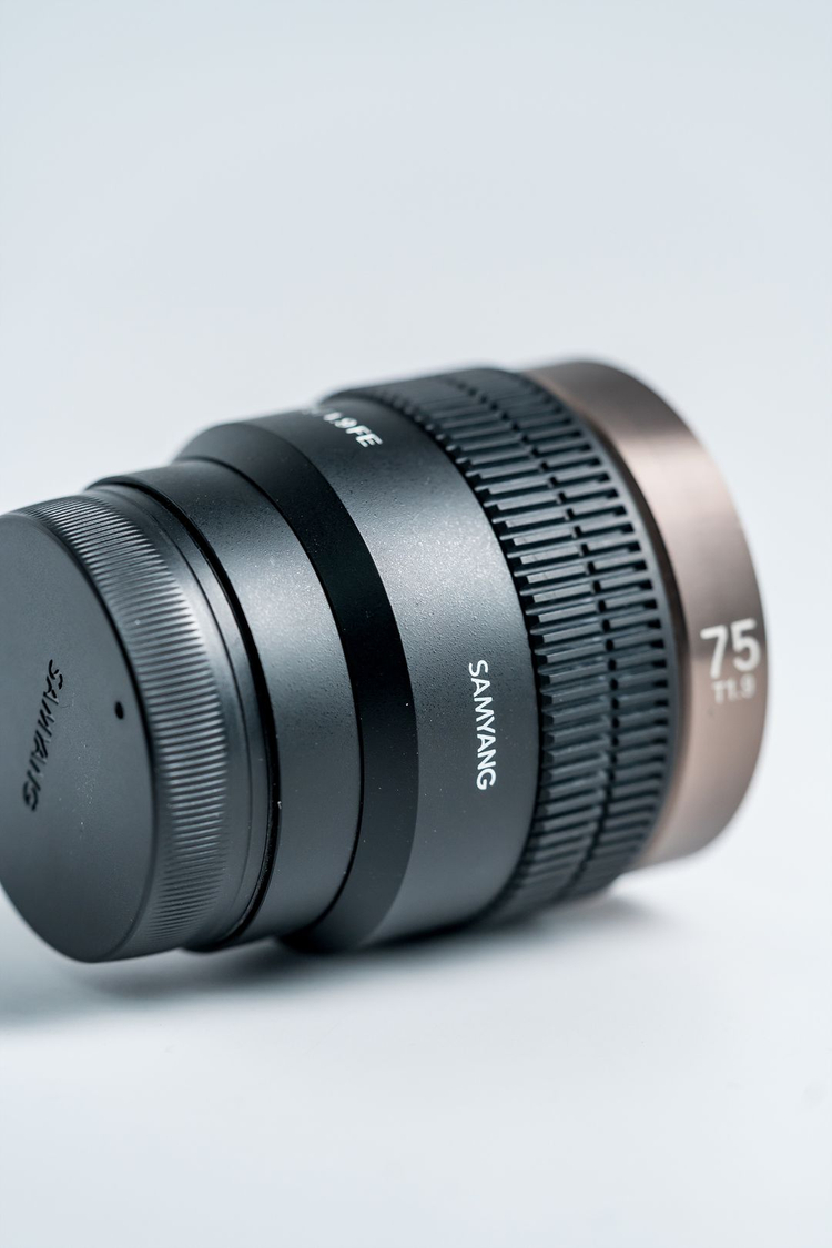 삼양 V-AF 75mm F1.9 단렌즈 - 소니E마운트 이미지