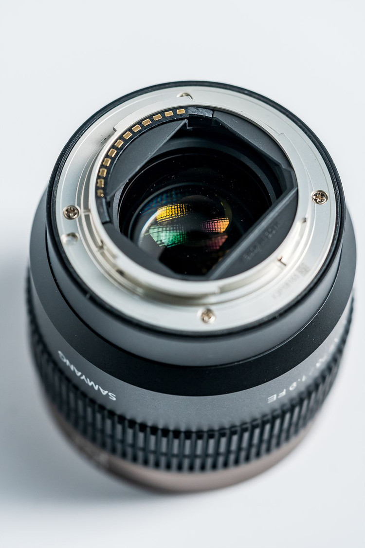 삼양 V-AF 75mm F1.9 단렌즈 - 소니E마운트 이미지