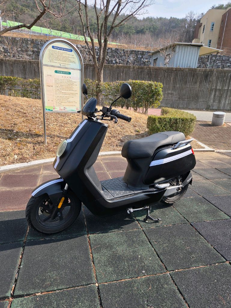niu npro 전기오토바이 스쿠터 이미지