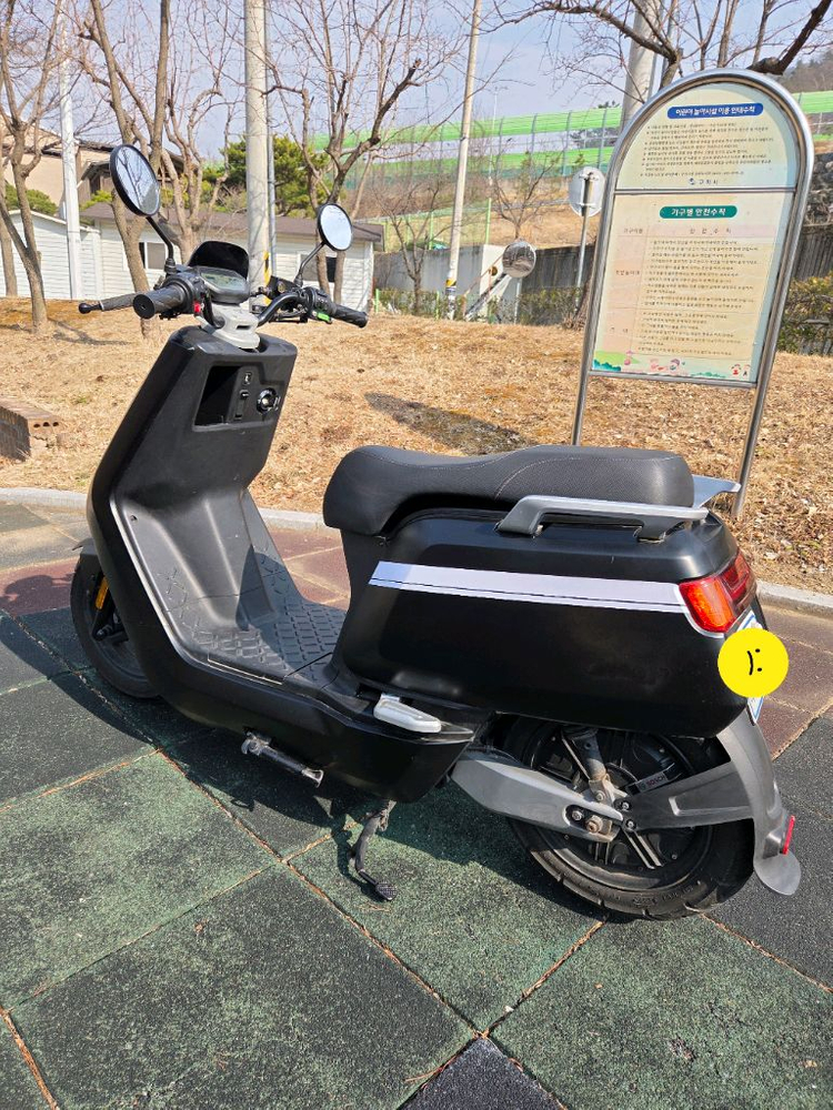 niu npro 전기오토바이 스쿠터 이미지