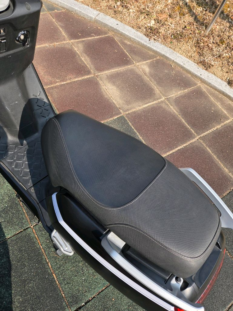 niu npro 전기오토바이 스쿠터 이미지