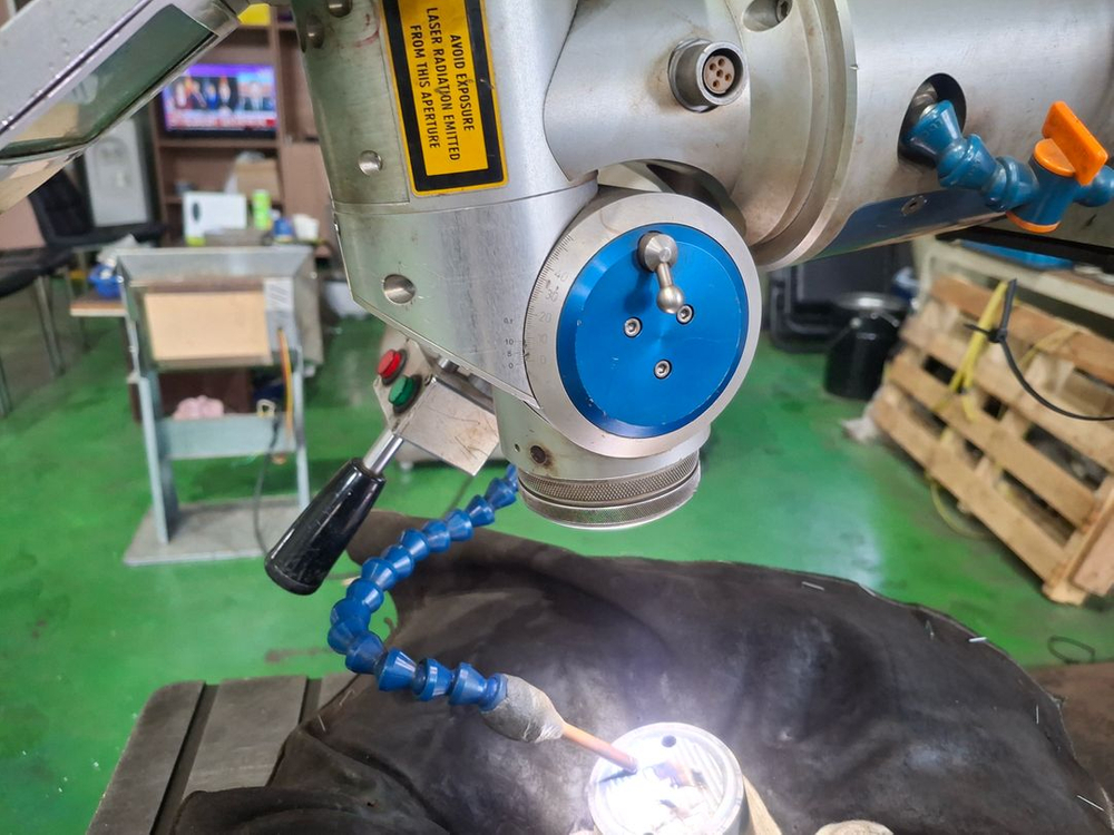 레이저용접기 알파 200w 이미지