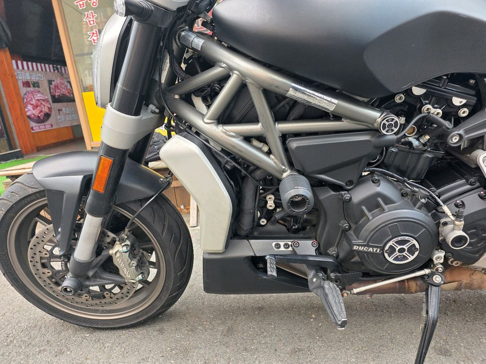 두가티X디이벨(16년)--6