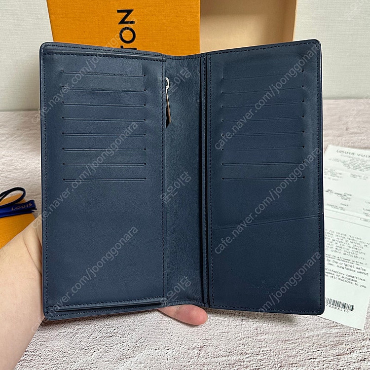 [풀구성] 루이비통 에어로그램 브라짜 월릿 장지갑 네이비 블루--2