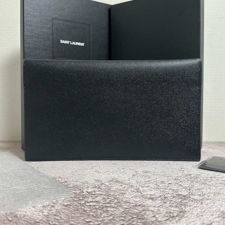 [풀구성] 입생로랑 업타운 클러치 블랙--1