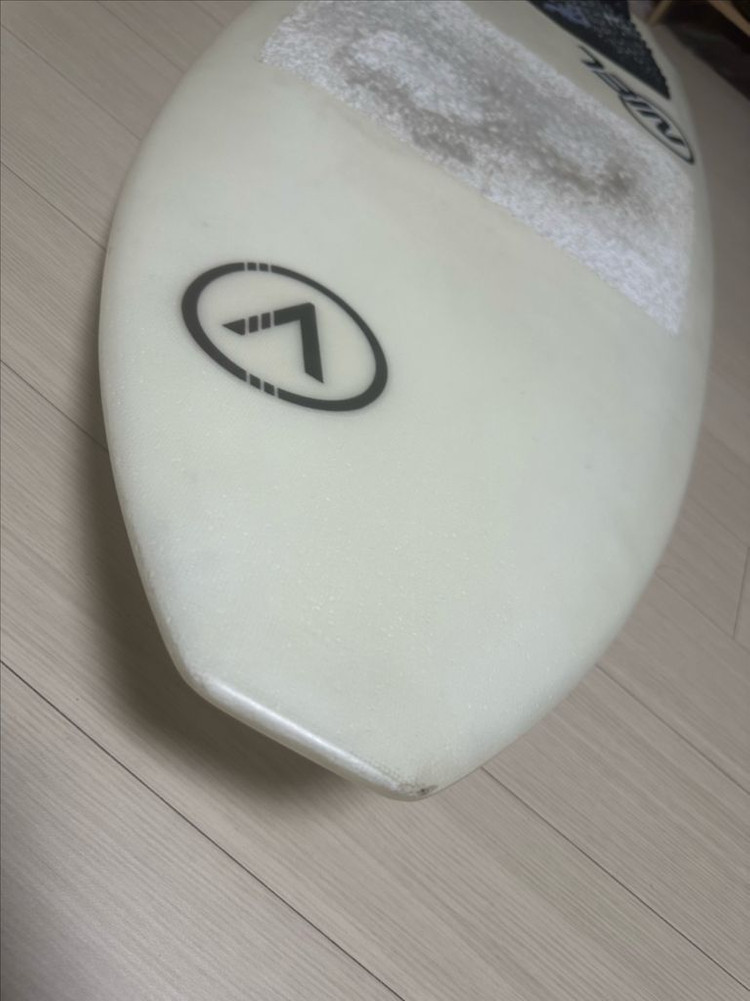 서핑데크. 버브.웨이크서핑.데크 이미지