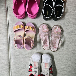 여아 운동화 샌들 크록스 200~210