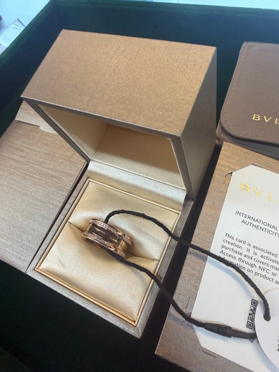 정품 새상품 불가리 비제로원 3밴드링 로즈골드 다이아--3