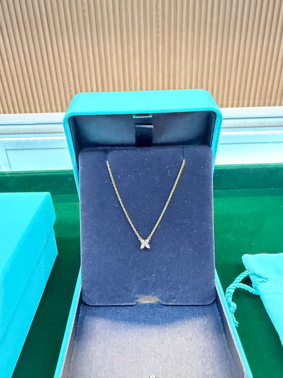 정품 티파니 빅토리아 로즈골드 마퀴즈 다이아몬드 목걸이--2