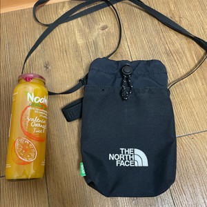 노스페이스 미니 크로스백 블랙