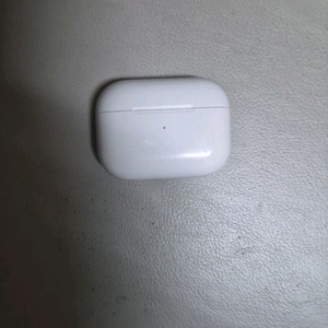 무선 이어폰 프로 2세대 이미지