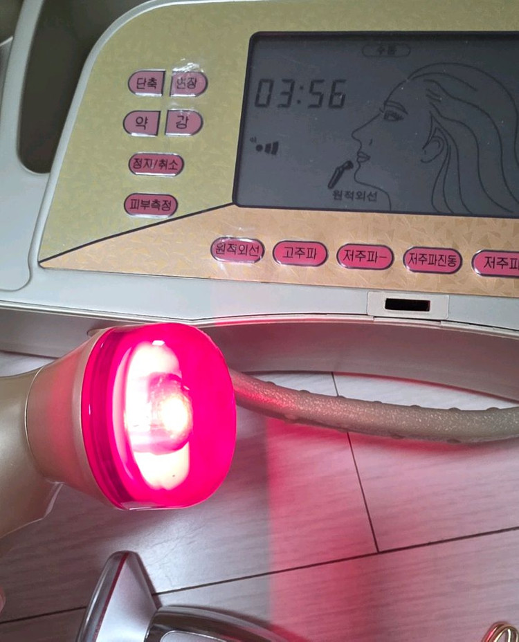 화진 뉴매직 플러스 미용가전 피부관리기 이미지