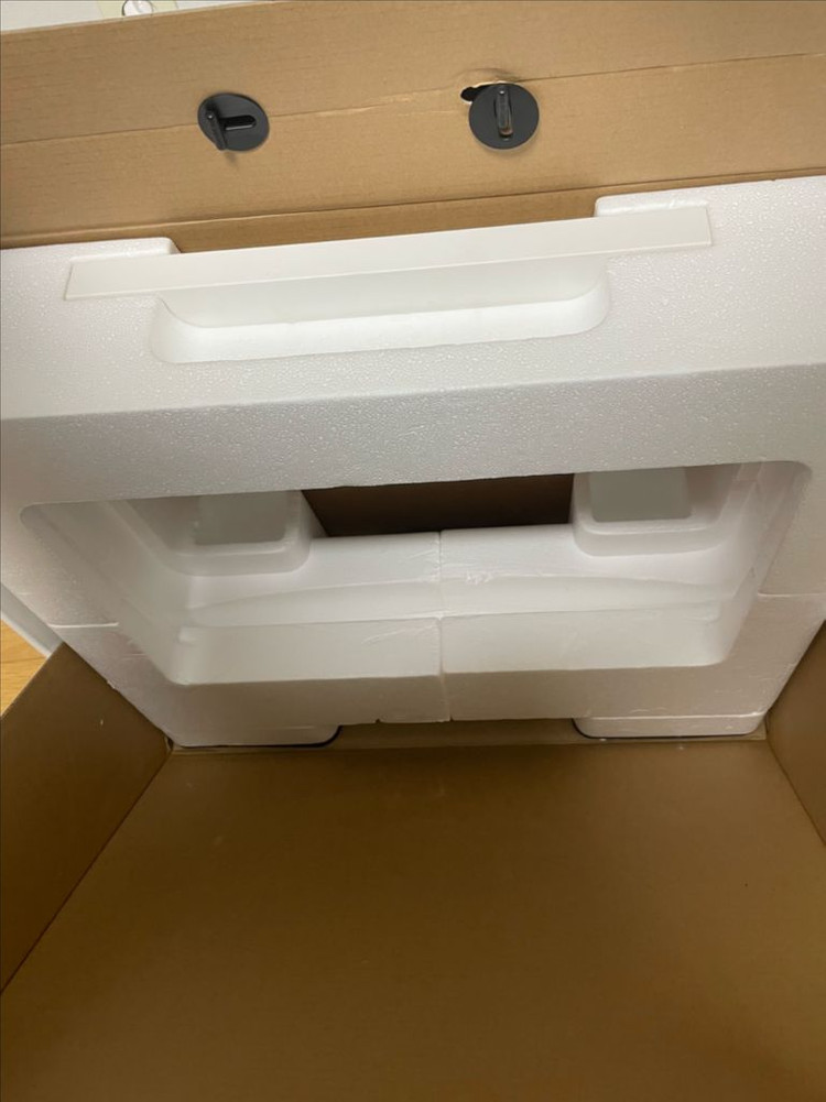 [풀박스_최고급형] 아이맥 21.5 4K i7 / RAM 16G / SSD 256G 이미지