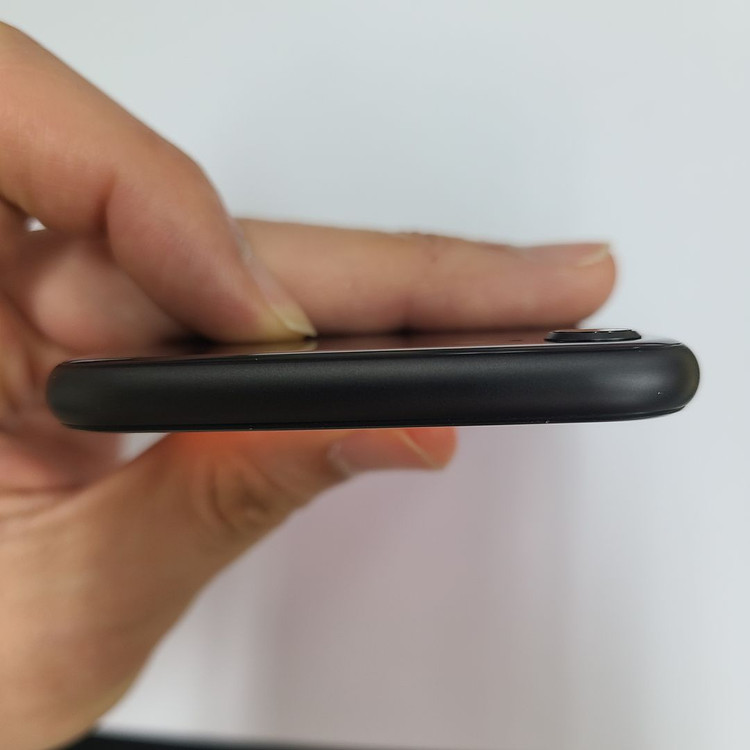 .아이폰 8 블랙 64G 특SS급 인스타 버전 13.5.1 배터리100% 353705 이미지