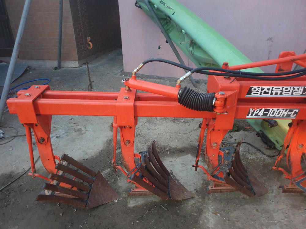 트랙터용 4련유압쟁기--2
