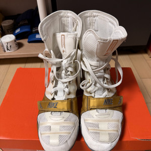 나이키 하이퍼 ko1 화이트 골드 270 복싱화