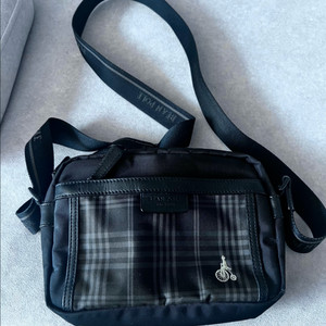 빈폴 가방 크로스백