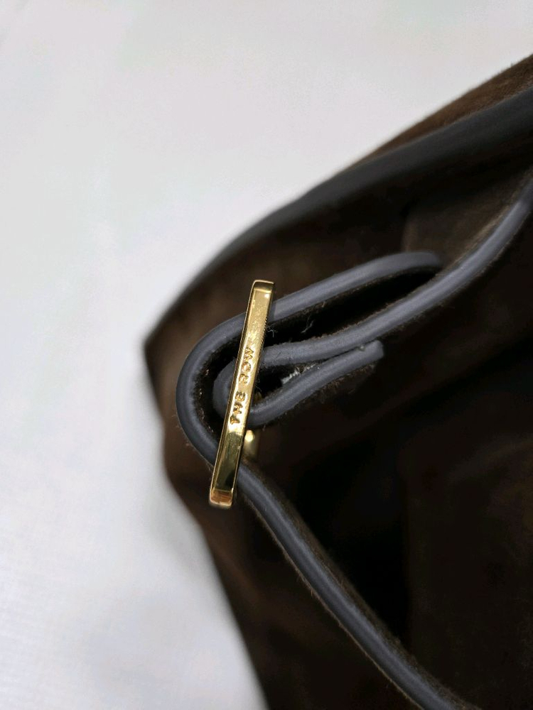 더로우 마고백 17 스웨이드 다크브라운 이미지