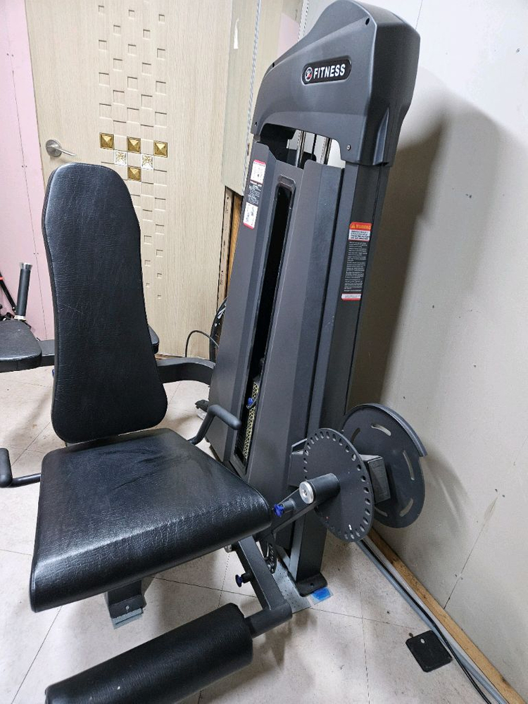 레그익스텐션 레그컬 기구 판매합니다 이미지