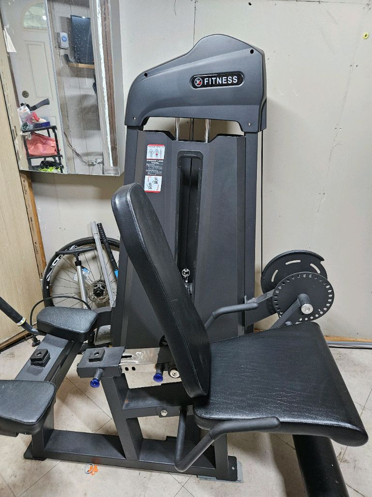 레그익스텐션 레그컬 기구 판매합니다 이미지