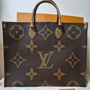 루이비통 온더고GM 토트백 이미지