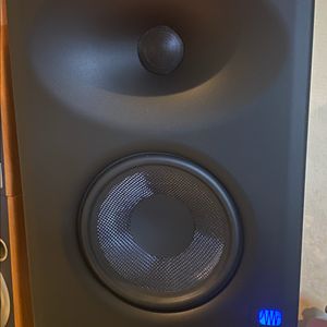 프리소너스 Eris E7 XT 모니터 스피커 1조