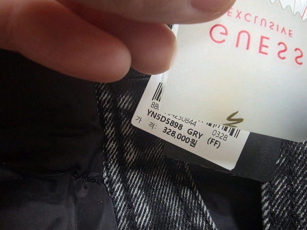 게스 여성 패딩조끼 이미지