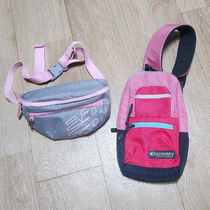 [지갑증정]뉴발란스힙색+디스커버리슬링백/유아동키즈주니어가방