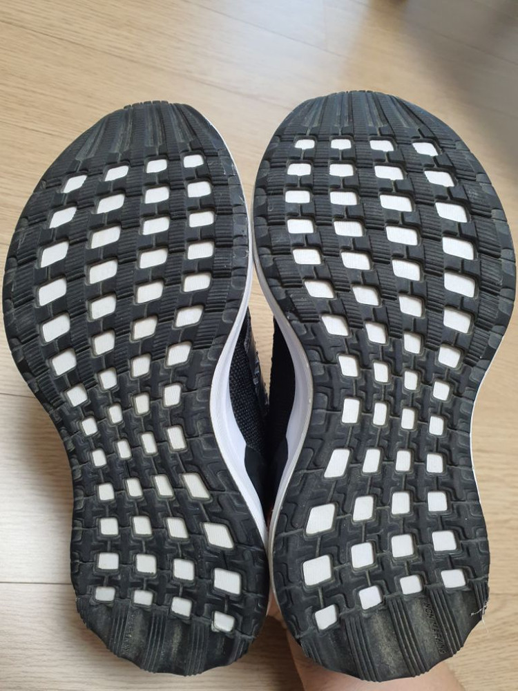 아디다스 키즈 운동화 170cm 2만원 이미지