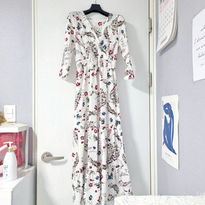 브이넥 꽃무늬 롱원피스