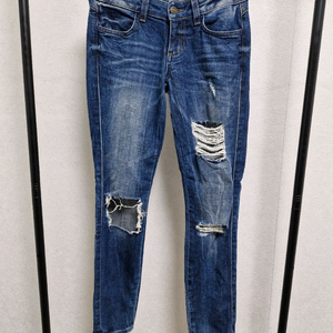 [23] SIWY 씨위 디스 스키니 데님 Hannah